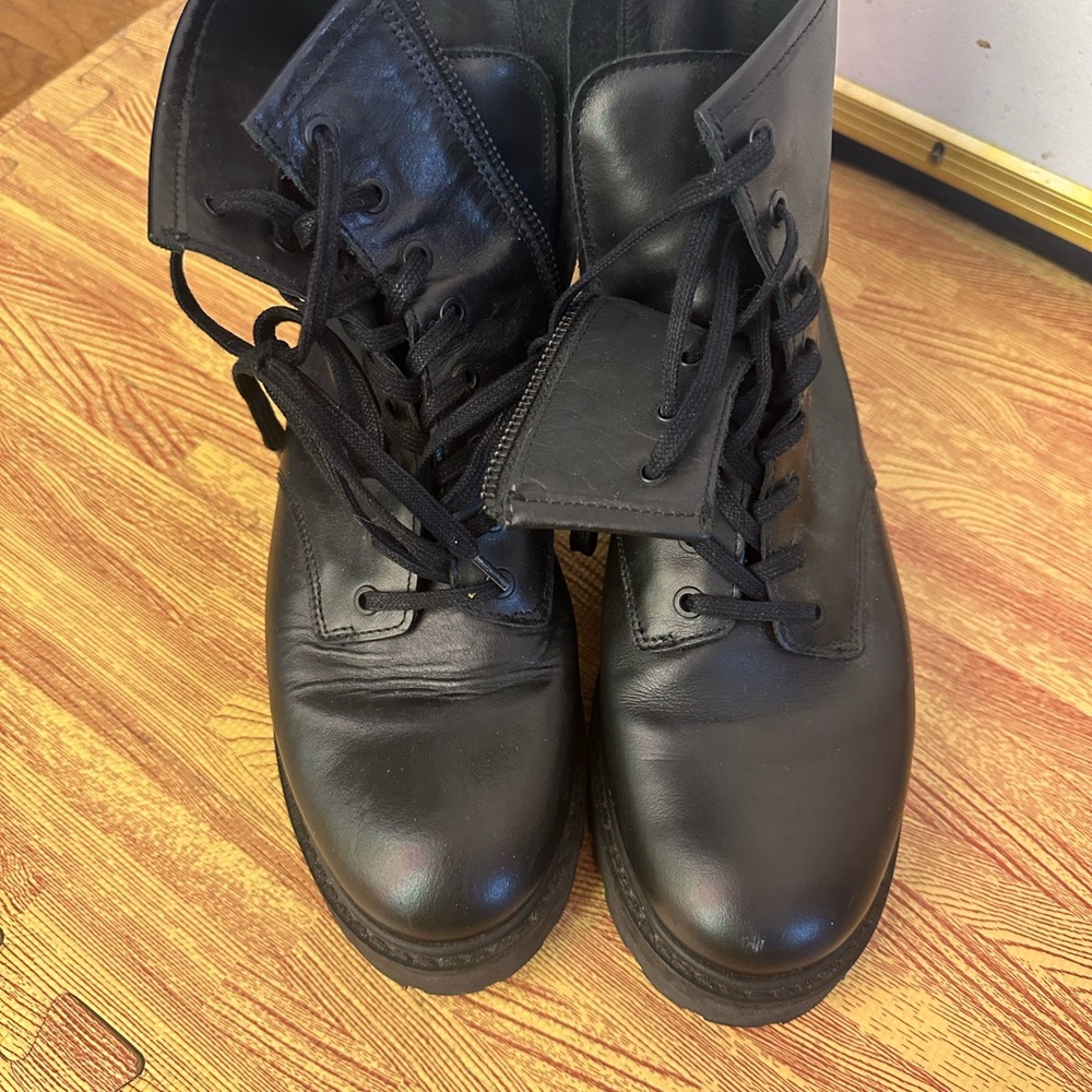 Thursday Boot Company Everyday Boot - Black Leather, Size 8.5